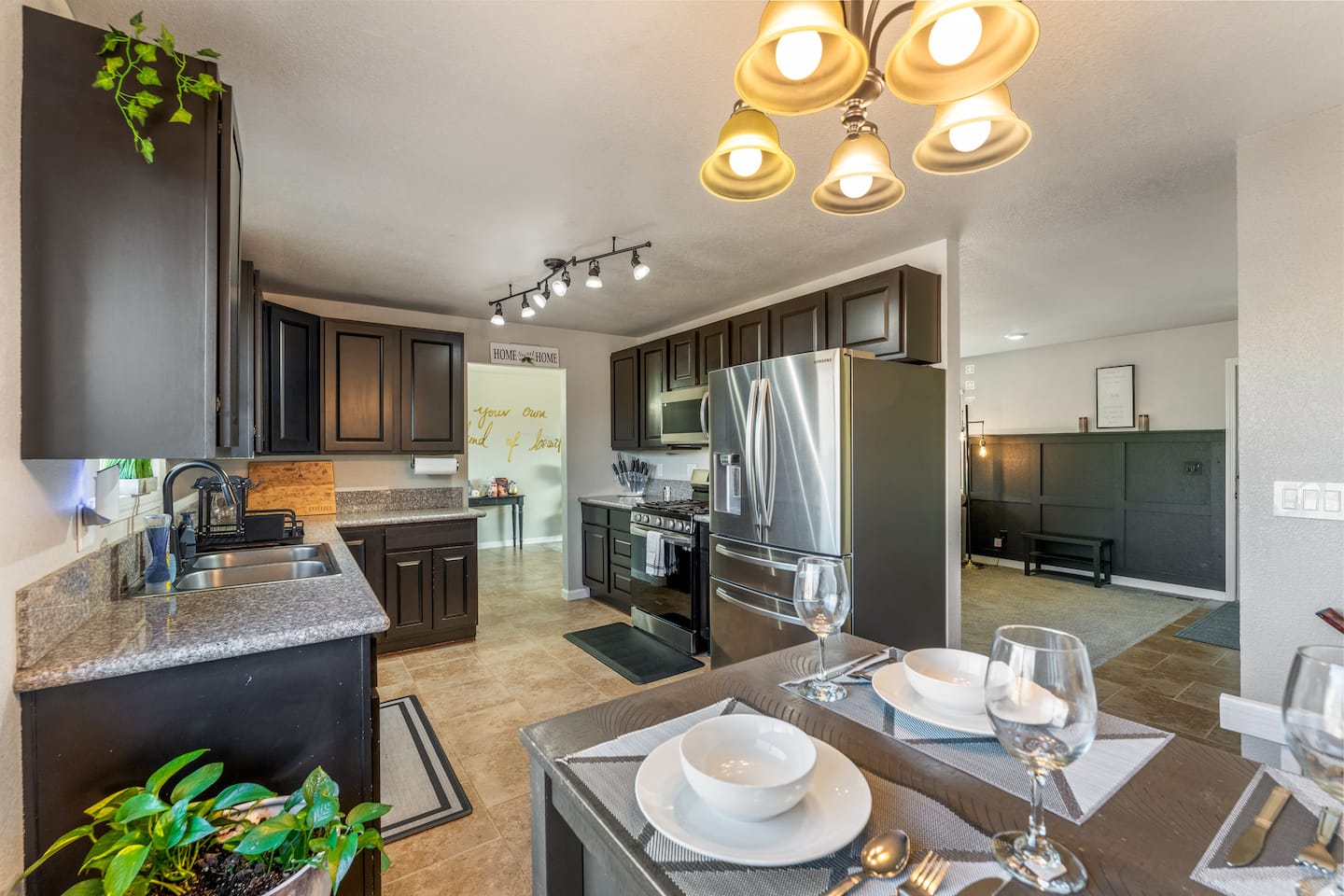 Woodstock — Kitchen